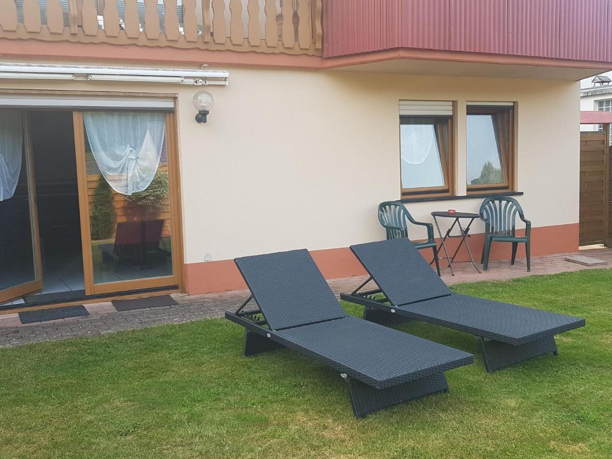 Holiday Home With Garden In Neumagen Dhron Esterno foto